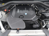 安心のBMW認定中古車は100項目の箇所を徹底的にチェック致します。機械的な箇所や電気系、コンピューターなどをご納車前に点検し、交換基準に達した部品は全て新品に修理返品した後にご納車致します。