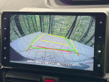 【バックカメラ】駐車時に後方がリアルタイム映像で確認できます。大型商業施設や立体駐車場での駐車時や、夜間のバック時に大活躍!運転スキルに関わらず、今や必須となった装備のひとつです!
