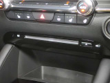 CD/DVDプレイヤー付き☆