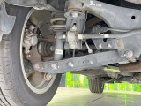 お車を安心してお乗りいただく為には、足回りの定期点検が欠かせません。サービスサポート(有償保証)では無料点検もご提供しており、安心のカーライフをお過ごしいただけるサポート体制が整っています。
