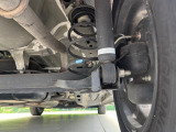 お車を安心してお乗りいただく為には、足回りの定期点検が欠かせません。サービスサポート(有償保証)では無料点検もご提供しており、安心のカーライフをお過ごしいただけるサポート体制が整っています。