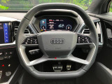 弊社グループ全国8店舗(Audi Approved Automobile有明・世田谷・調布・豊洲・江戸川・みなとみらい・堺・箕面・大阪南)の車両はすべて当店でご案内可能です。