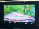 【バックカメラ】駐車時に後方がリアルタイム映像で確認できます。大型商業施設や立体駐車場での駐車時や、夜間のバック時に大活躍!運転スキルに関わらず、今や必須となった装備のひとつです!