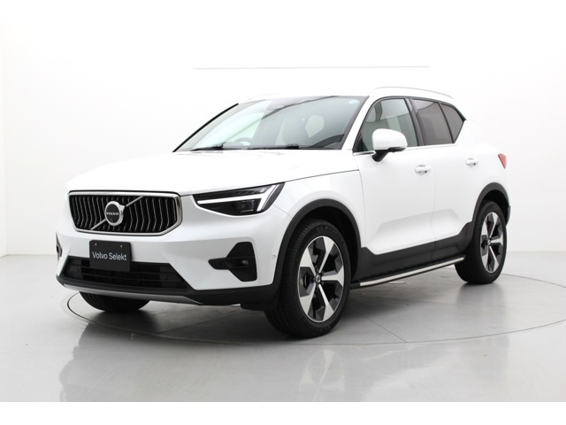 XC40 ウルトラ B4 AWD 4WD