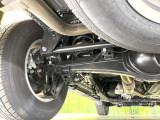 お車を安心してお乗りいただく為には、足回りの定期点検が欠かせません。サービスサポート(有償保証)では無料点検もご提供しており、安心のカーライフをお過ごしいただけるサポート体制が整っています。
