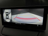 360&deg;モニターが標準装備されておりますので、細い道や狭い駐車場でもラクラク♪ 視認性もバッチリです。