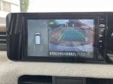 アラウンドビューモニター 駐車場での車庫入れや狭い道路での走行にカメラで確認が出来るので安心です。
