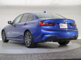 一目で伝わるBMW特有のスポーティーなプロポーションは、BMWの走行性能を生み出すのに欠かせない要因の一つです。細部まで拘りぬいたお車をぜひ一度ご覧ください!