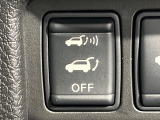 【パワーバックドア】スマートキーや運転席のボタンを押すだけでリアゲートが自動で開閉します!荷物を持っている時や、高い位置にあるバックドアを閉める際に便利な機能です♪