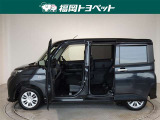 両側スライドドアを採用しています、助手席側は電動式で運転席から開閉できます。(運転席側は手動式です。)