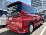 LEDテールライトです。省電力、高輝度のLEDは明るく照らすので夜間運転時の視認性を高めます。スタイリッシュな見た目で細かいところもこだわりたいあなたに!