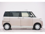県内13店舗にて常時500台以上ダイハツ車を展示中です。見て、触って、納得のいく一台をぜひ見つけてください。