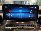 バックカメラにより駐車時の後方確認も楽にできます。
