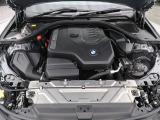 安心のBMW認定中古車は100項目の箇所を徹底的にチェック致します。機械的な箇所や電気系、コンピューターなどをご納車前に点検し、交換基準に達した部品は全て新品に修理返品した後にご納車致します。