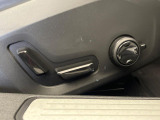 【パワーシート】スイッチ一つで簡単にシート位置の微調整が可能!電動だから力もいりません!自分に最適なシートポジションにセットして、快適なドライブをお楽しみください。