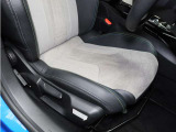 禁煙車ですので焦げや臭いなどはございません。気持良くお乗り頂けます。