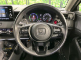 【ステアリングスイッチ】運転中、前方から目線をそらすことなく、オーディオ等の操作が可能な便利機能!安心&快適なドライブを演出してくれます♪
