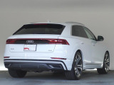 弊社アウディジャパン販売のグループ店舗(Audi Approved Automobile有明・世田谷・調布・江戸川・箕面・大阪南・堺)の車両は当店でご購入可能です。店舗間の輸送費用サービス。