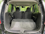 普段のお買い物や通勤、送迎等に十分な荷室スペースを確保しております。セカンドシートを倒すと、大きな荷物の積載も可能です♪