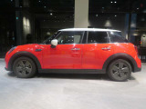 MINI NEXT一宮へのアクセスは、東海北陸自動車道(一宮西IC)を降りて5分ほどと、便利です。在庫確認、道案内など、MINI NEXT一宮へのお問い合わせは TEL 0078-6002-369993(無料)まで!!