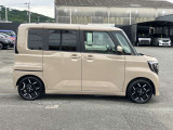 コンパクトなボディーなのでお車を初めてご購入される方でも安心してお乗りいただけます。