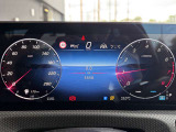 デジタルコックピットを装備。運転情報を見やすく、先進的に表示します。