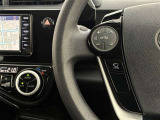 運転中、オーディオの操作をしてて、ハッとしたことはありませんか?ステアリングスイッチは、運転中でもハンドルでオーディオの操作が可能です。安全なドライブをサポートします。