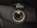 お手入れはラクに、輝きはキレイなままに。愛車の美しい輝きを守る「ボディコーティング」を各種ご用意しております。