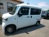 登録から15年以内又は走行15万km内のお車には1年間、距離無制限のACE保証を(無料)お付けします。保障内容を充実したい方、長期保証をお考えの方には購入車両に最適な保障(有償)をご提案させていただきます。