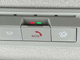 【SOSコール装備】急病時にコールスイッチON又はエアバック展開と連動し位置情報&センサー情報とともに専門オペレーターに繋がります。