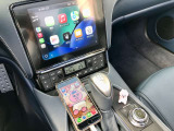 AppleCarplay・Androidautoにはケーブル接続で対応しています