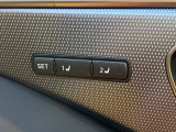 【メモリー機能付きパワーシート】ドライバーごとに設定したシート位置を記憶して、ボタン一つで切り替えできる便利な機能!運転する方が複数名いらっしゃるご家庭におすすめです♪