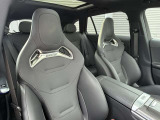 中古車だけではなく、新車も多岐にわたり、正規輸入車販売を行っております。全国選りすぐりの仕入ネットワークの中からあなたにピッタリのお車を探します!
