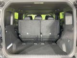 普段のお買い物や通勤、送迎等に十分な荷室スペースを確保しております。セカンドシートを倒すと、大きな荷物の積載も可能です♪