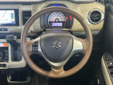 ハンドルの状態が悪いと運転に集中できませんよね。こちらの車、お気軽にお問い合わせください。