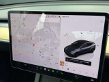15.4インチの大画面タッチスクリーン!ナビゲーションはもちろん、フランクやトランクの開閉、車両設定まで、ほぼすべての操作をこの一台に集約。直感的な操作が可能です。