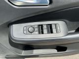 運転席のパワーウインドウ等操作部