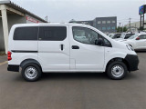 お車の保証については、年式・走行距離等の条件により異なります。詳しくは店頭にてお問い合わせ頂ければ幸いです。
