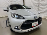 LEDヘッドライトです。デザイン性がよくとても明るいので、夜間の走行や悪天候でも安心です。しかも長寿命!