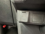 シガーソケット用の充電器が使用可能です!