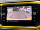 ●バックカメラ:便利な【バックカメラ】で安全確認もできます。駐車が苦手な方にもオススメな便利機能です。