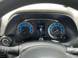 メーター内で様々な車の設定やデータの確認もできちゃいます!
