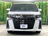 弊社では、全車『修復歴なし』のお車のみ取り扱っております。専任バイヤーによる厳選した仕入れの後、入庫後の車両チェックを行い、ネクステージが認定した高品質な中古車をご提供しております。