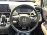 【ステアリングスイッチ】運転中、前方から目線をそらすことなく、オーディオ等の操作が可能な便利機能!安心&快適なドライブを演出してくれます♪