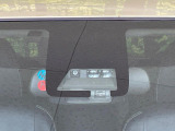 【トヨタセーフティセンス】走行中に前方の車両等を認識し、衝突しそうな時は警報とブレーキで衝突回避と被害軽減をアシスト。より安全にドライブをお楽しみいただけます。