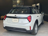 かわいいテールのデザインはほかの車にはない魅力があります。ひと目で&ldquo;MINI&rdquo;とわかるデザインです。