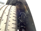 お車を安心してお乗りいただく為には、足回りの定期点検が欠かせません。サービスサポート(有償保証)では無料点検もご提供しており、安心のカーライフをお過ごしいただけるサポート体制が整っています。