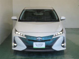 明度の高いLEDヘッドライトで、夜間の運転も安心です。
