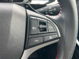 ステアリングには様々なスイッチが付いておりますので運転しながらの操作も楽ちんです♪