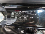 見えないところまで徹底洗浄!中古車をキレイで気持ちよくお乗りいただけるよう、内外装ともにしっかり「まるごとクリーニング」♪エンジンルームも施工済!